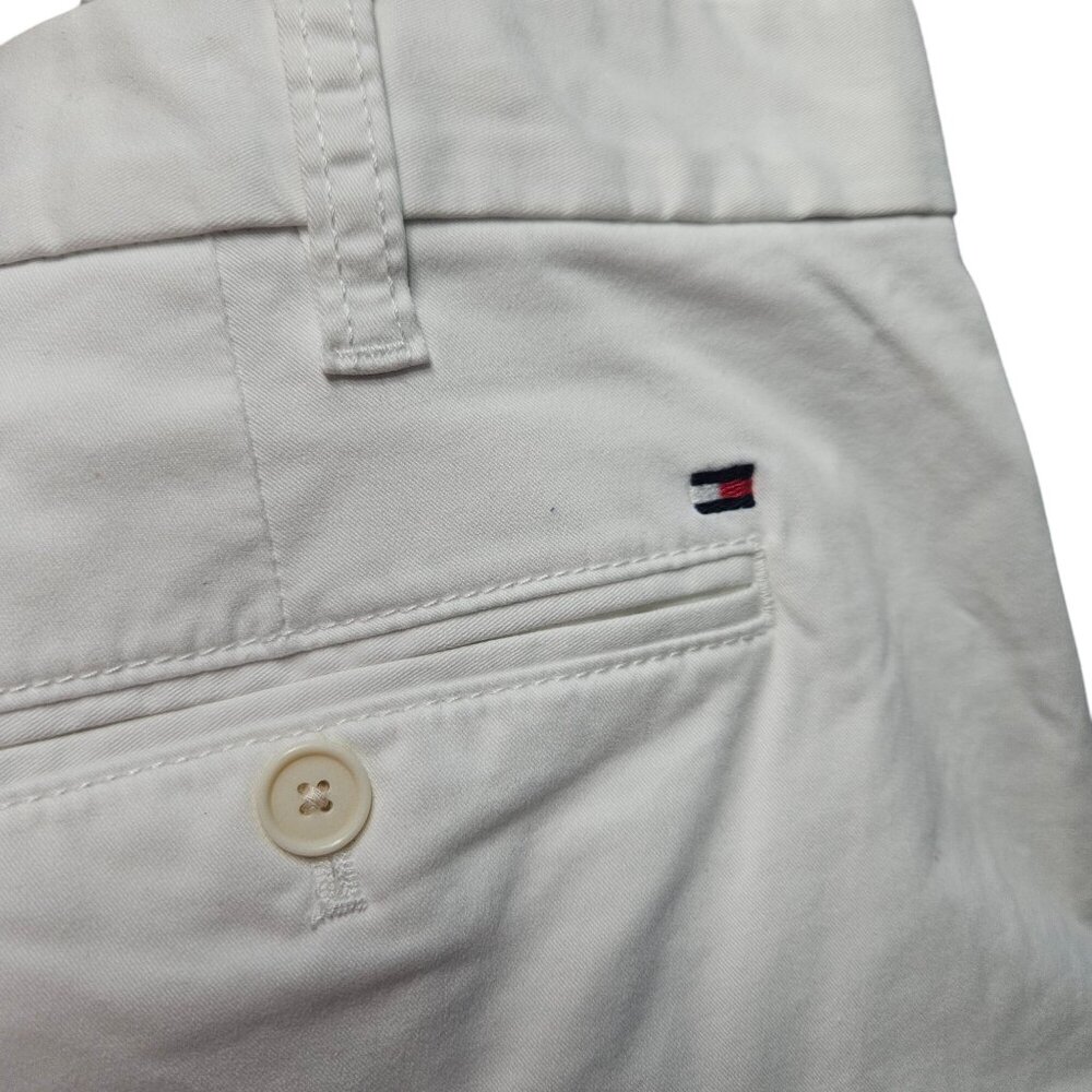 Tommy Hilfiger Mens Classic Fit White Chino Pants With Button Closure & Pocket D